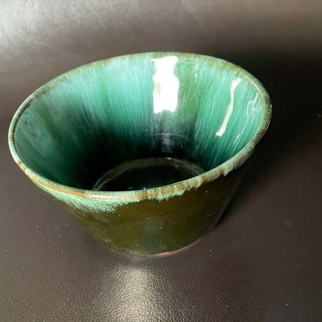 Vintage Blue Mountain Pottery BMP Teal Glazed Small Trinket Bowl