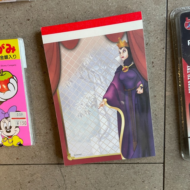 Lot of 12 cute stocking stuffers. - photo 5