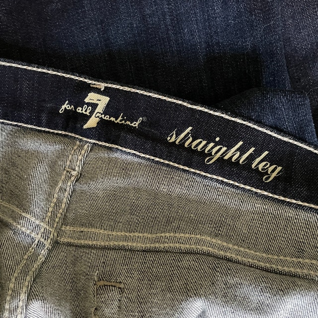 7 for all Mankind Woman's Dark Wash Jeans Straight Leg-Size 32 - photo 5