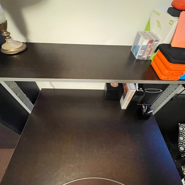 Large Ikea Jerker Adjustable Desk w/ Desktop and 1 shelf - photo 3