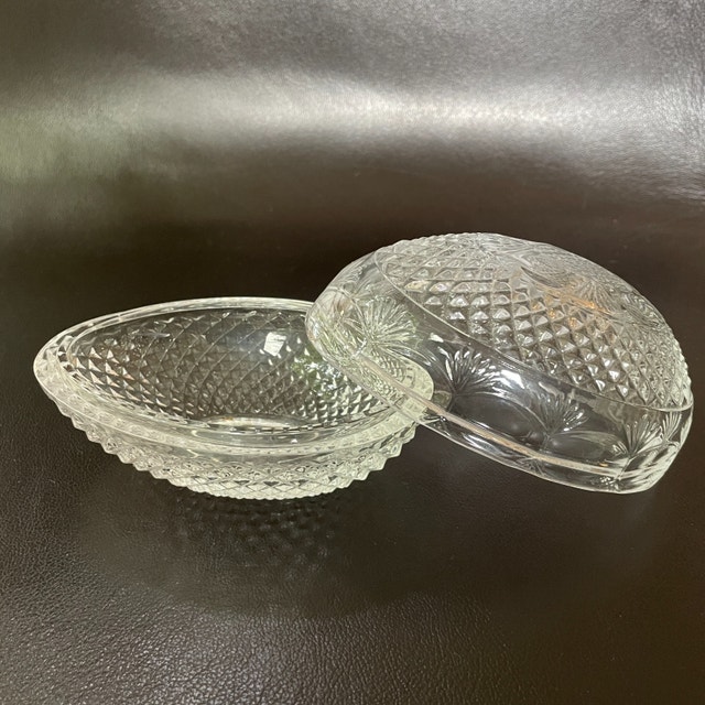 Vintage 70's Avon Fostoria Crystal Egg-Soap Trinket  Dish w lid - photo 3