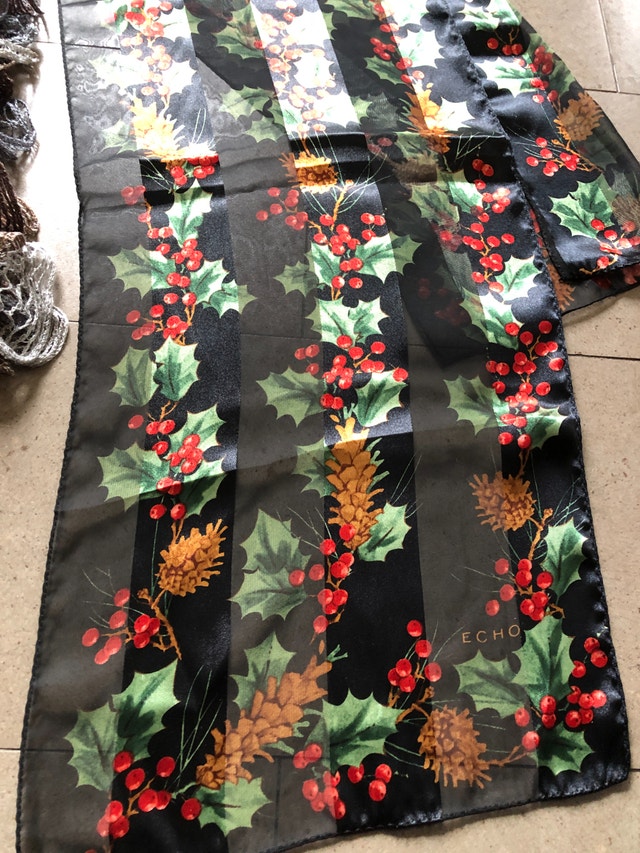 ECHO Mistletoe silk-like scarf. Christmas holiday theme. NEW