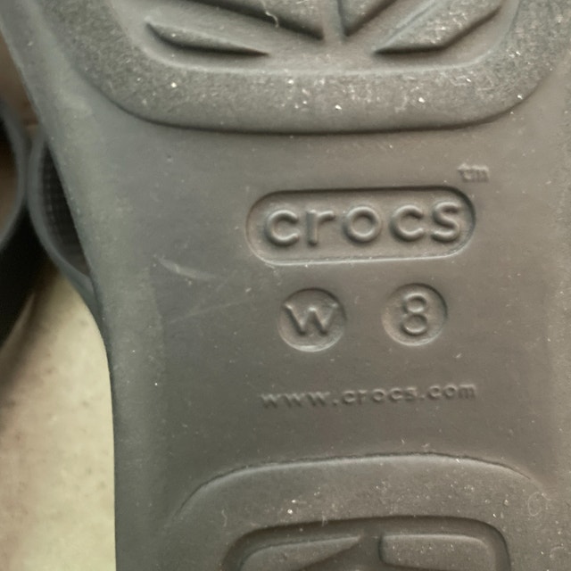 Crocs Black Getaway Strappy Sandals-Size 8 Wide - photo 5