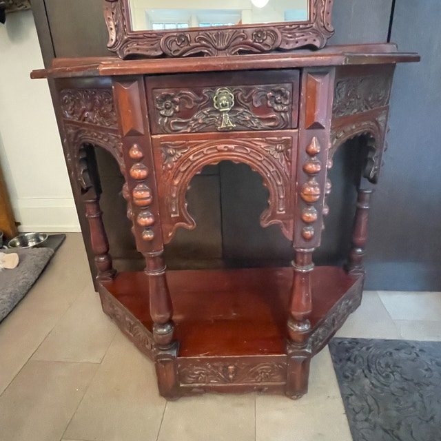 Antique Carved Walnut Console Hall Table and Mirror - photo 2