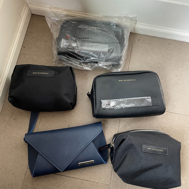 Want Les Essentiels Toiletry Cosmetic Bag
