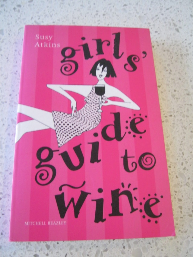 NEW - Girls Guide to Wine by Susy Atkins - great little gift