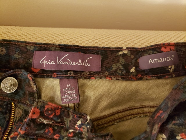 Gloria Vanderbilt Amanda Women’s Pants Size 16 - photo 2