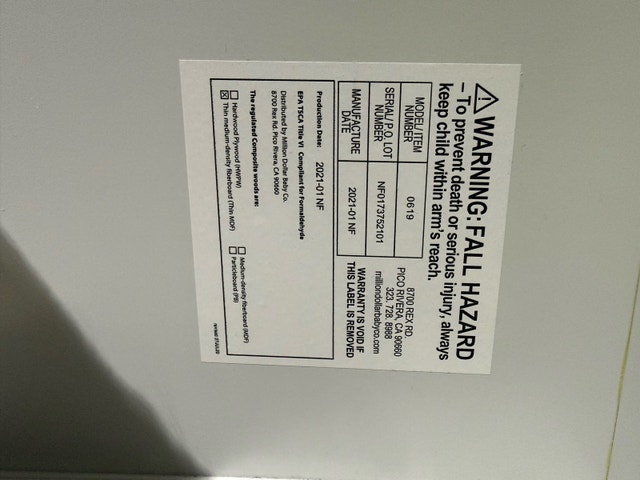 Babyletto Changing Tray & Naturepedic Change Pad - photo 2