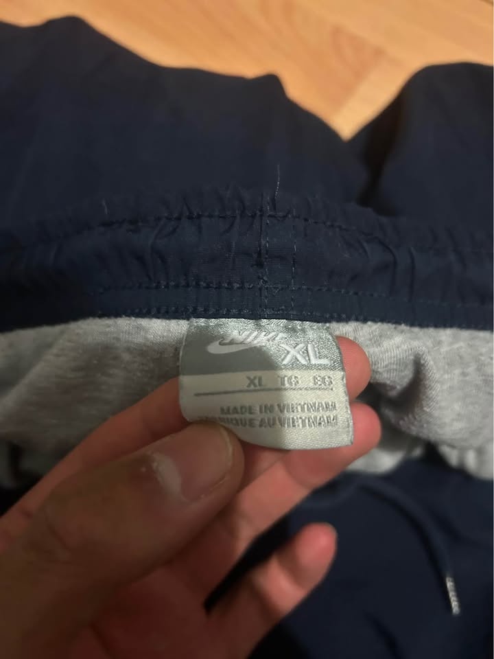 Navy Nike track pants - photo 4