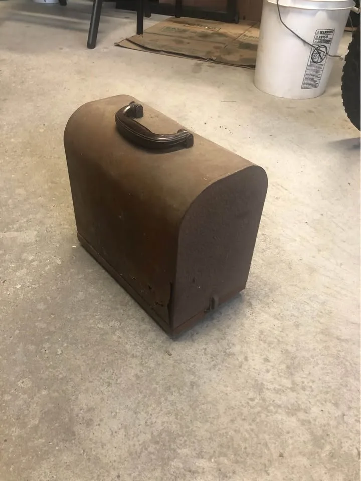 AMPRO Dual Slide Projector Model 30 D with Case image indicator(3)