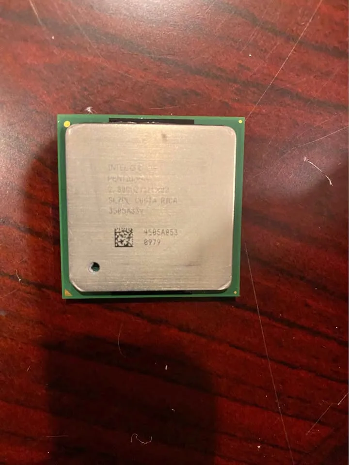 Intel Pentium 4 Processor 2.80 GHz / 1 MB / 800 SL7PL thumbnail