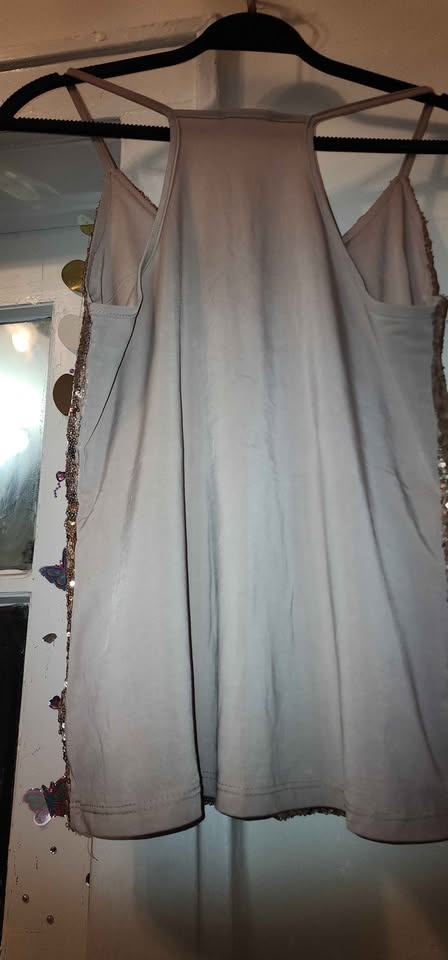 Women's gold sequin cami top - photo 3