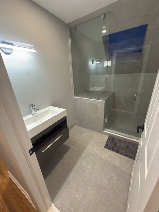 Room For Rent - photo 2
