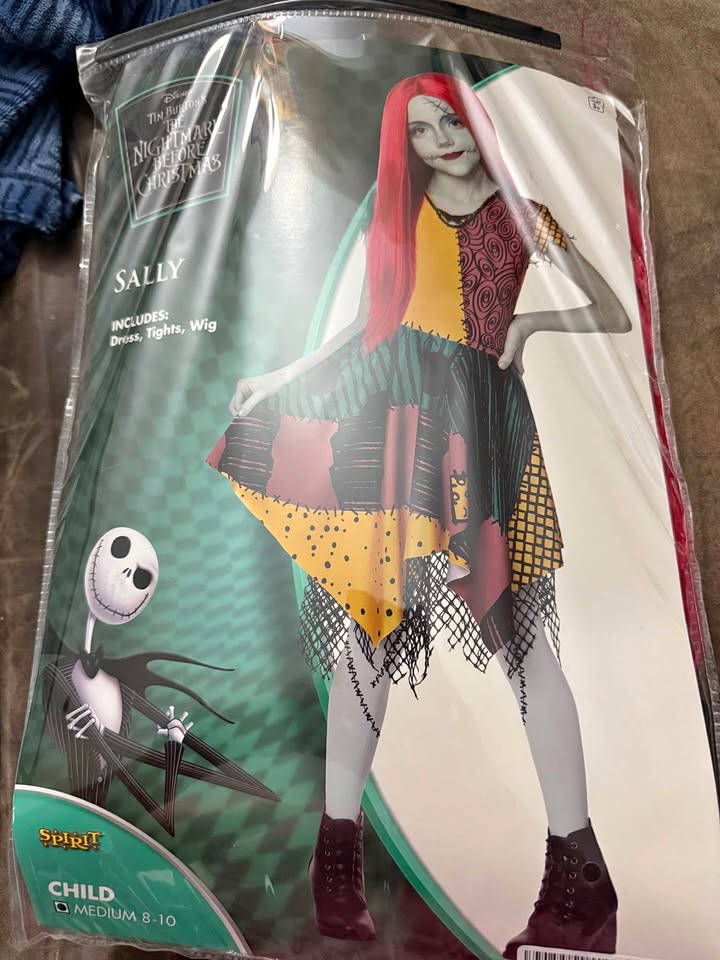 Sally Halloween costume
