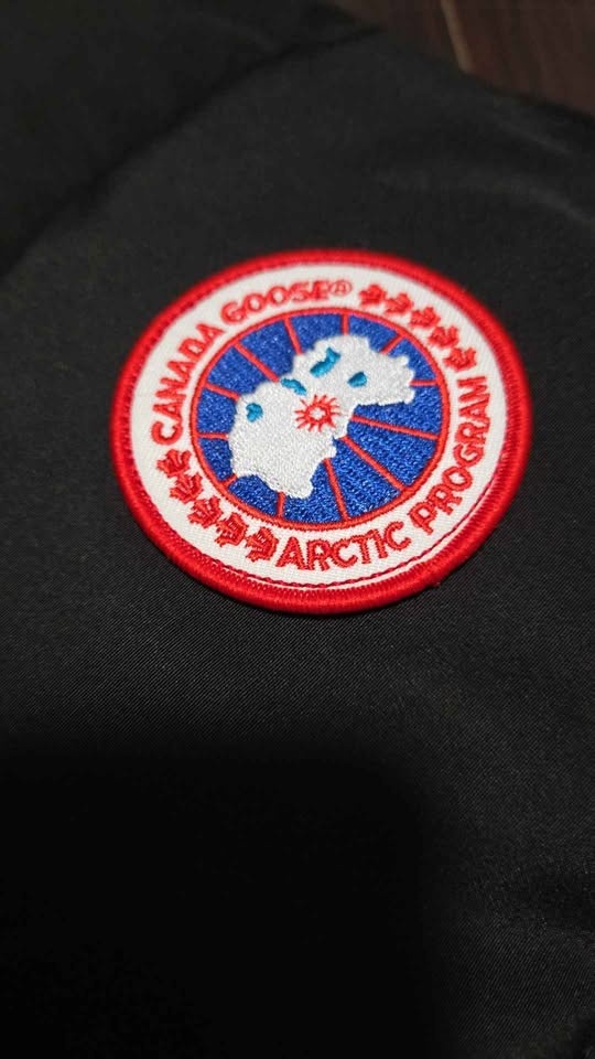 Canada Goose Vest - photo 5