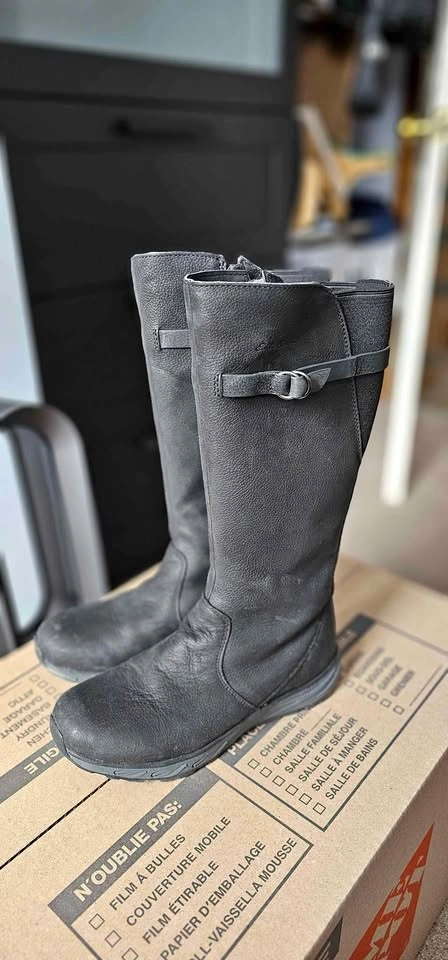 Eddie Bauer tall boots -worn once