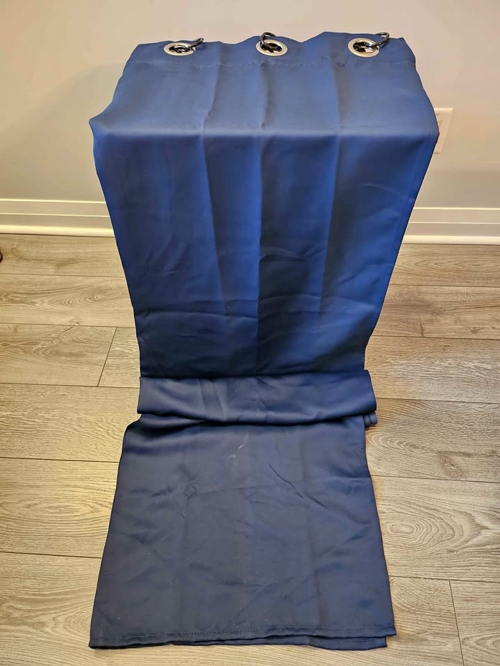 Deconovo blackout curtains, 2 panel