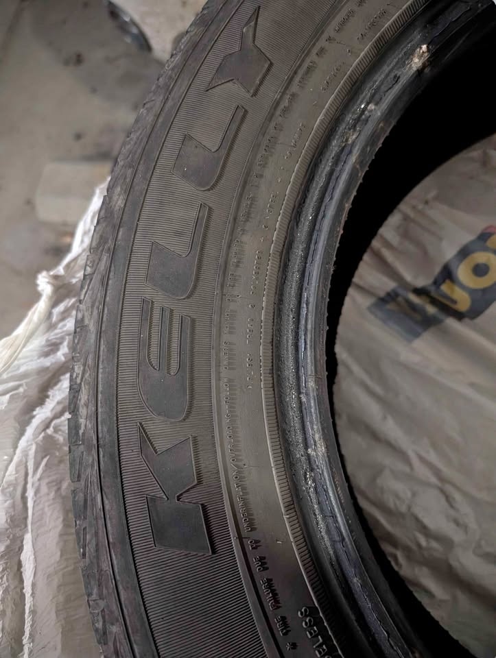 Kelly Edge Touring 225/60R17