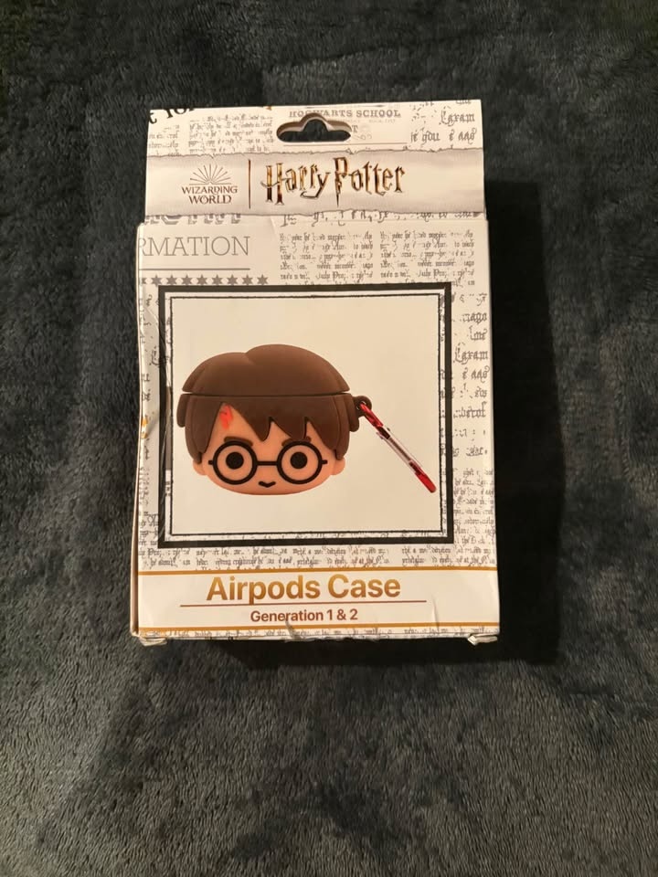 Harry Potter AirPods Case (Gen 1 & 2) – NEW – $25 - photo 2