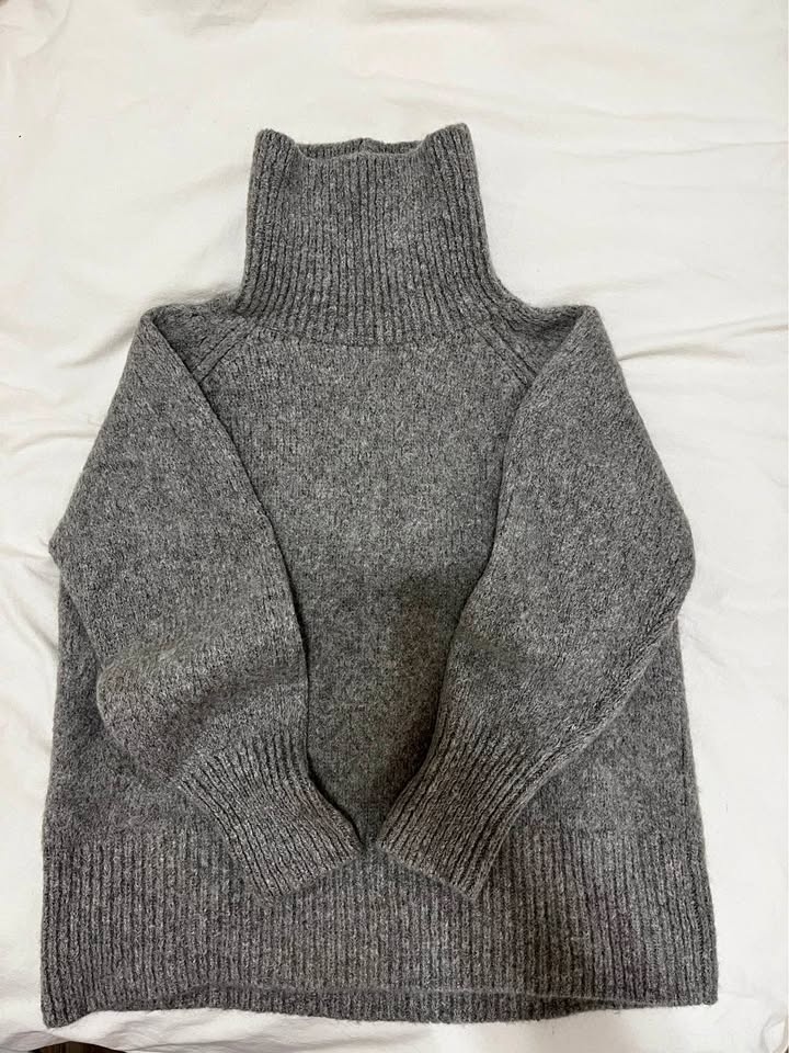Babaton 100% Alpaca Turtleneck