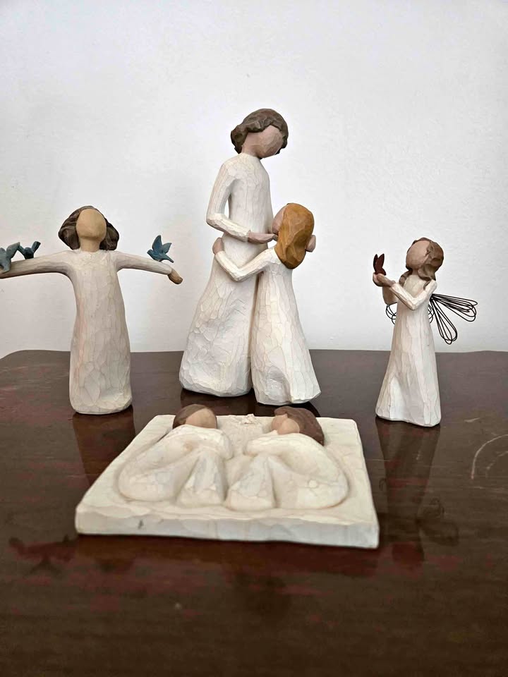 Willow Tree Girls