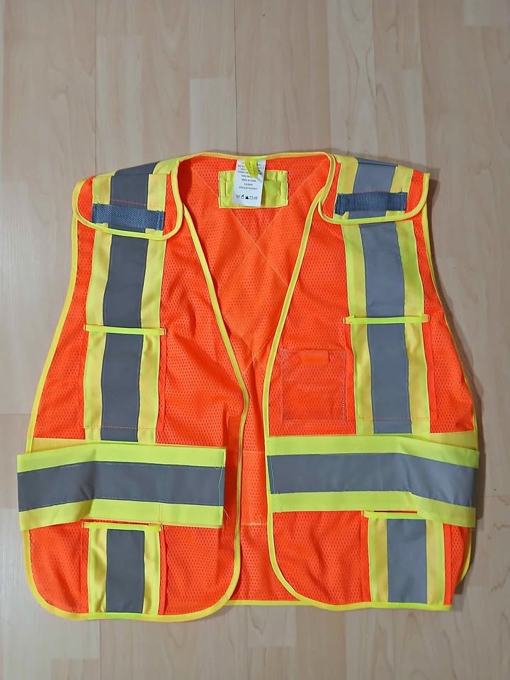 High-Visibility Safety Vests/Jackets - Perfect for Construction