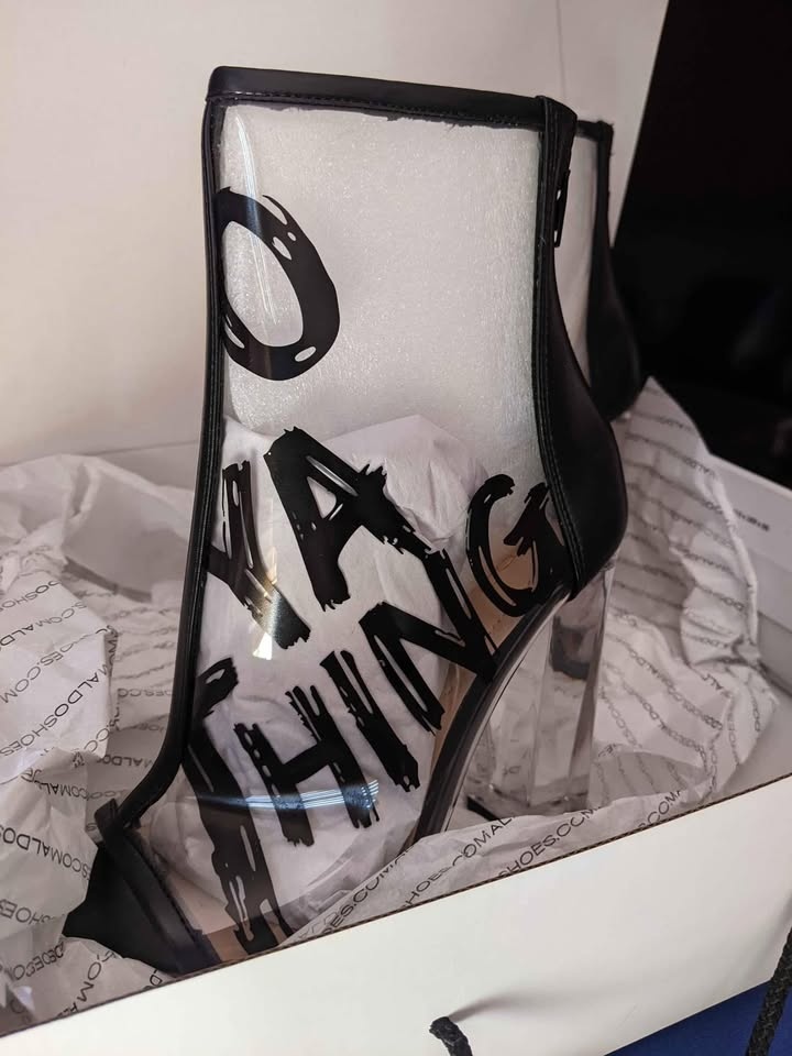Crystal Clear 🔮 Cube Heel Boot SZ 6 - photo 3