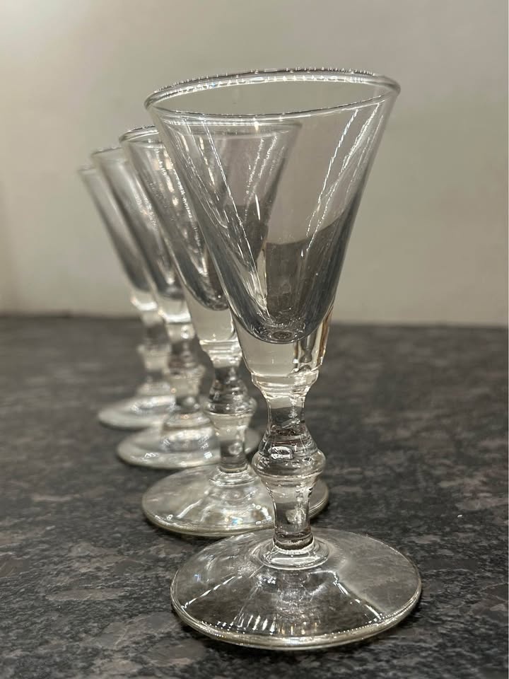 Set of four SHERRY glasses by Libbey Georgian line - photo 4