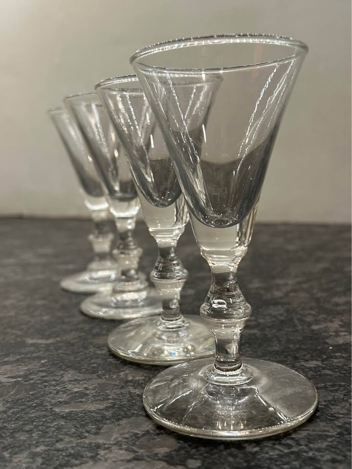Set of four SHERRY glasses by Libbey Georgian line - photo 5