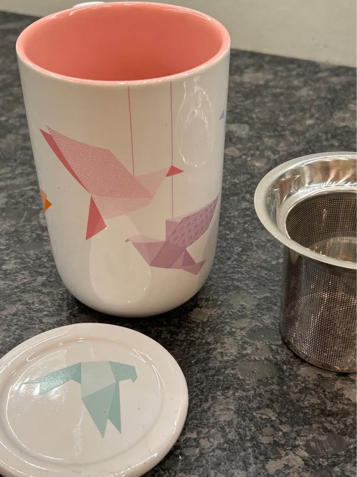 DAVIDsTEA Nordic tea mug with an origami bird mobile pattern - photo 2
