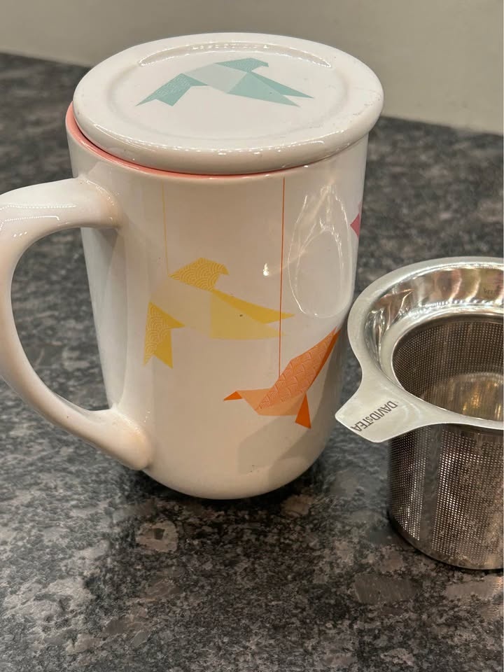 DAVIDsTEA Nordic tea mug with an origami bird mobile pattern - photo 3