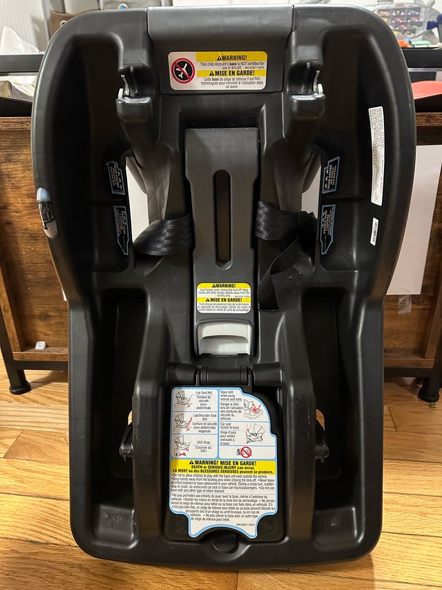 Snugride 35 Lite LX Car seat + Graco Quick Connect - photo 2
