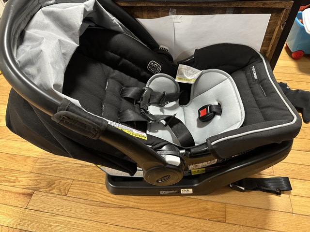 Snugride 35 Lite LX Car seat + Graco Quick Connect - photo 3