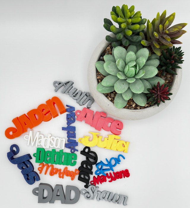 Custom 3D printed name keychain - photo 4