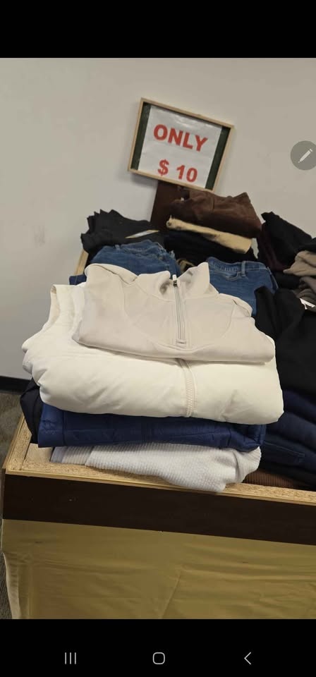 Clothes - photo 5