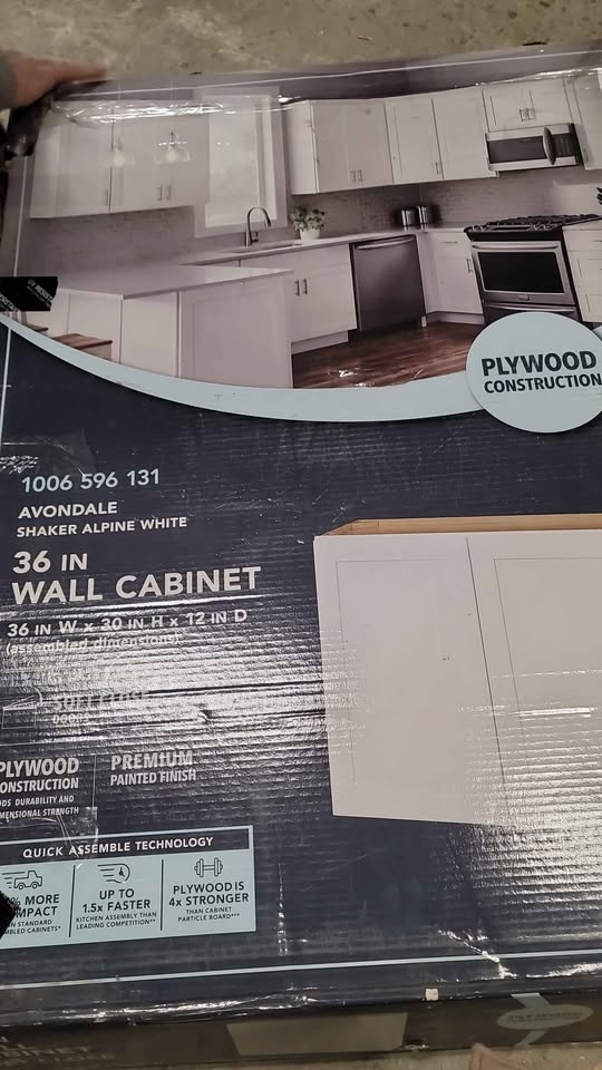 Avondale 36 in. Cabinet in Alpine White - photo 4