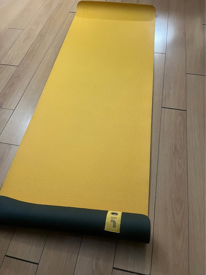 Yoga mats and foam roller - photo 2
