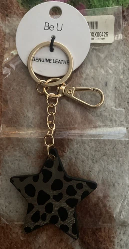 Be U brand keychain in the shape of a tiger star - photo 2