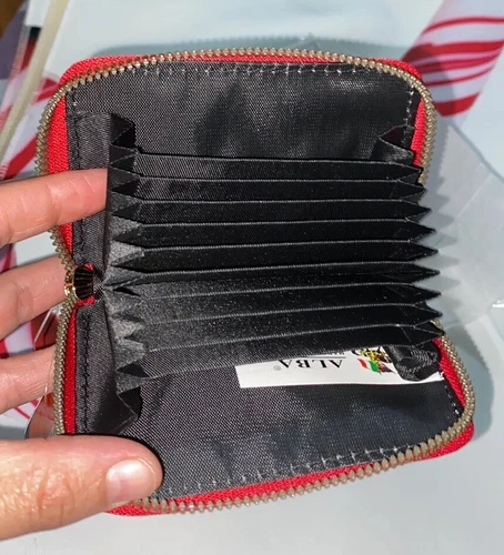 Grafit iprint Card Holder For Women Very Confortable To Carry In