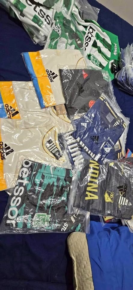 Colombian soccer jersey for men and women, wide variety of items