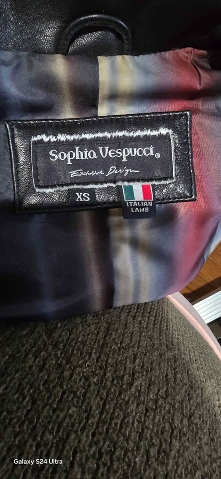 Women's leather coat, Sophia Vespucci, size XS - photo 4