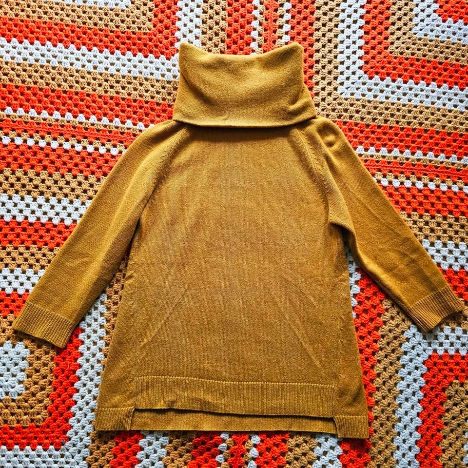 100% Cashmere Theory Turtleneck Cowl Neck Sweater Mustard Yellow - photo 2