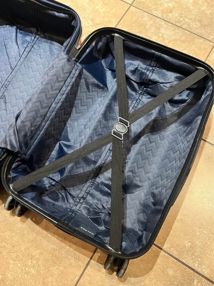 Calpak Red Luggage Carry on Combination Lock - photo 5
