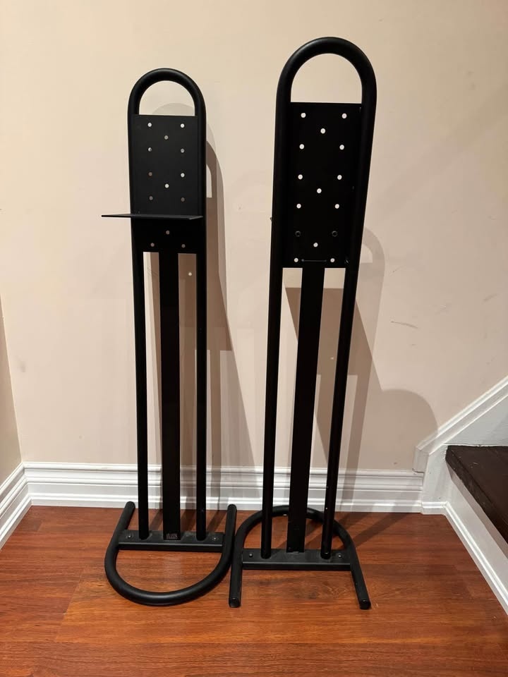 Atlantis Speaker Stands