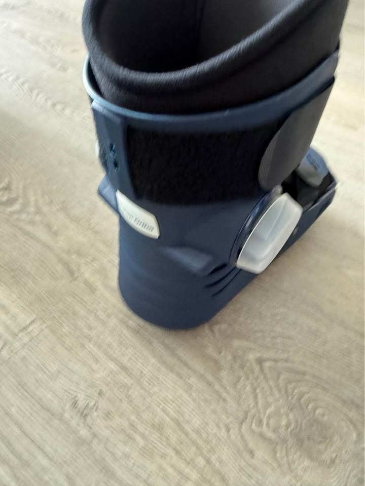 Galien GO Walker Boot - Midnight Blue size M new - photo 3
