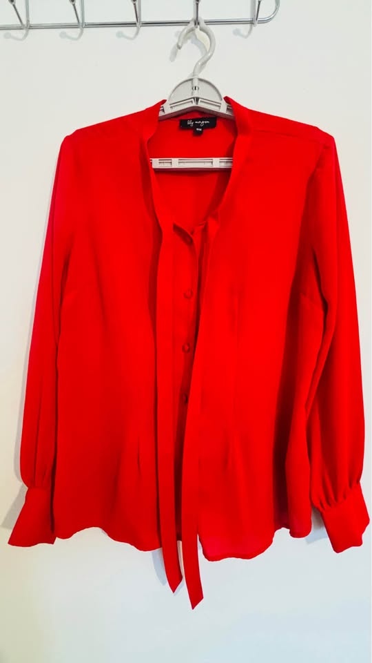 Red Tie-Neck Blouse – Size M - photo 3