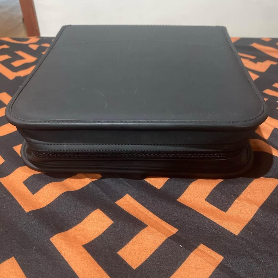 100 Disc CD DVD Organizer Holder - photo 3