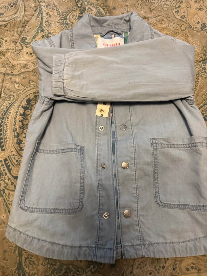Brand New Joe Fresh Jean Jacket Size 5 $10.00 - photo 4