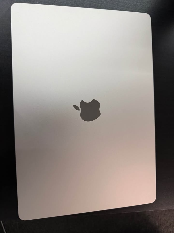 MacBook Air 2023, M2, 15inch, 8/256GB, A2941, Display issues - photo 2
