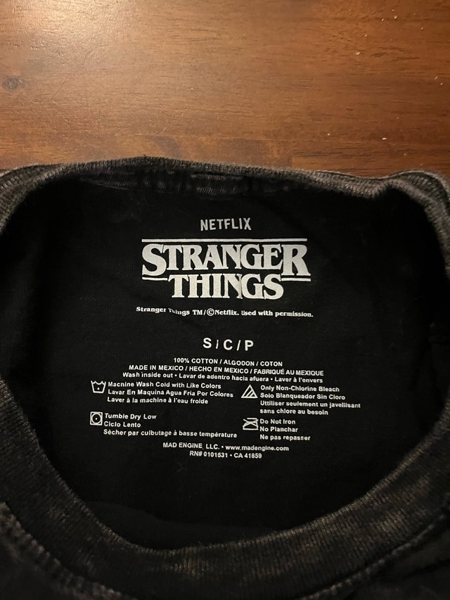 Stranger Things T-Shirt (S) - photo 3